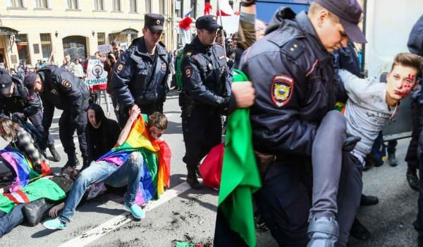 Risultati immagini per ragazzi gay ceceni ammazzati
